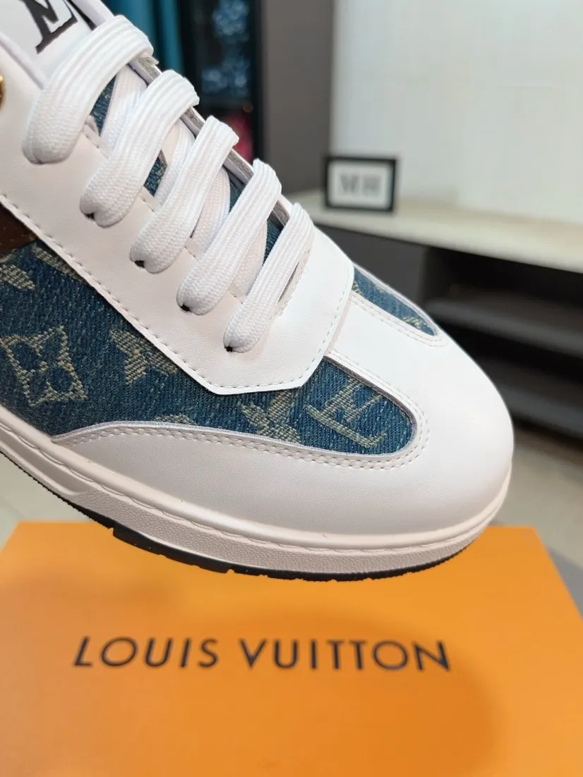 Men's shoes💰400🌹🌹[LV]🌹High-end men's shoes brand: Official website 1:1 Latest masterpiece: The upper is made of Italian imported first-layer cowhide with special materials➕Full genuine leather lining🔥, making walking more convenient and comfortable! Exclusive new style, stunning work [color]! Create a fashionable personality to set off your uniqueness! A must-have for trendy men! Classic🔥Number: 38-44